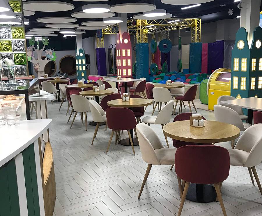 Семейный Ресторан Fun Fam8