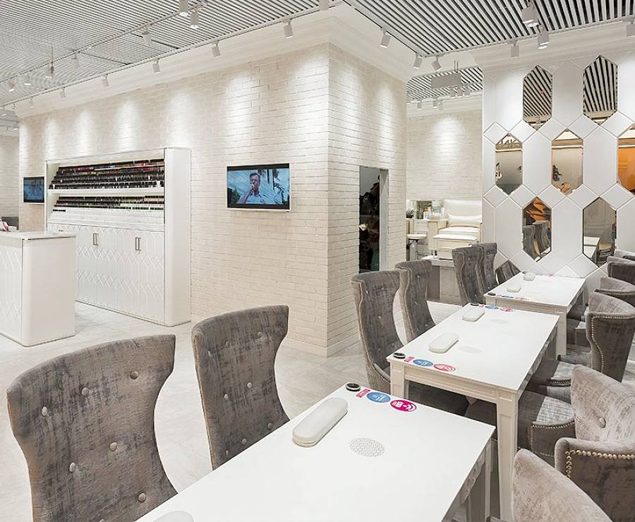 Студия маникюра Лены Лениной (ТРК «Fort»)4