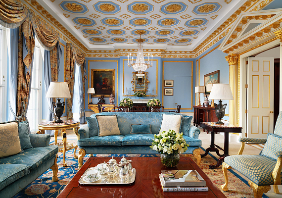 Роскошные интерьеры пятизвёздочных отелей: мебель класса люкс