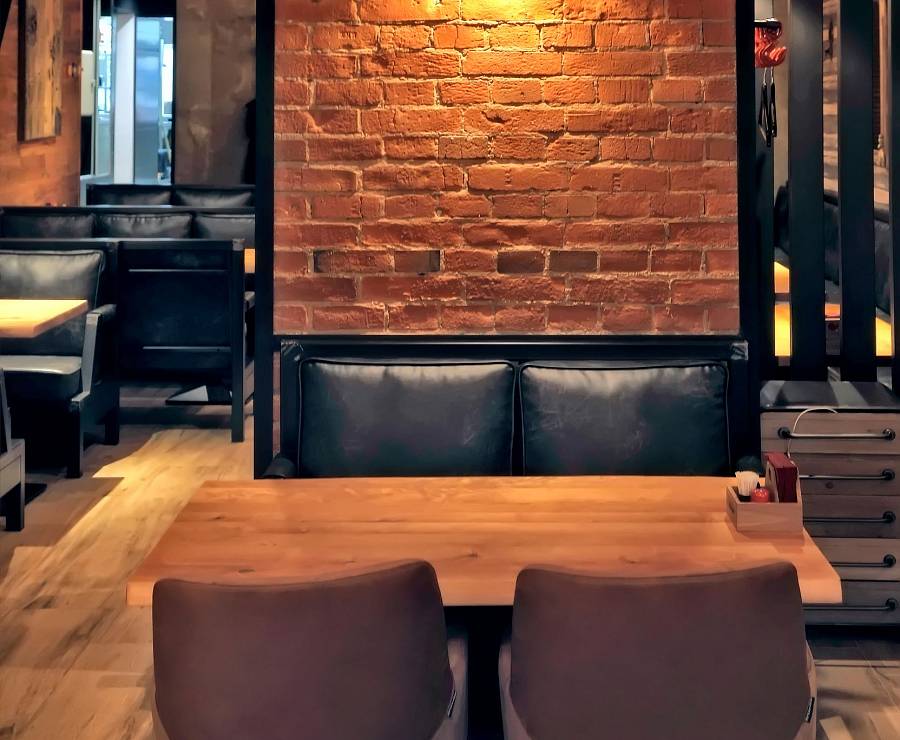 Ресторан Экспромт, Златоустинский переулок28