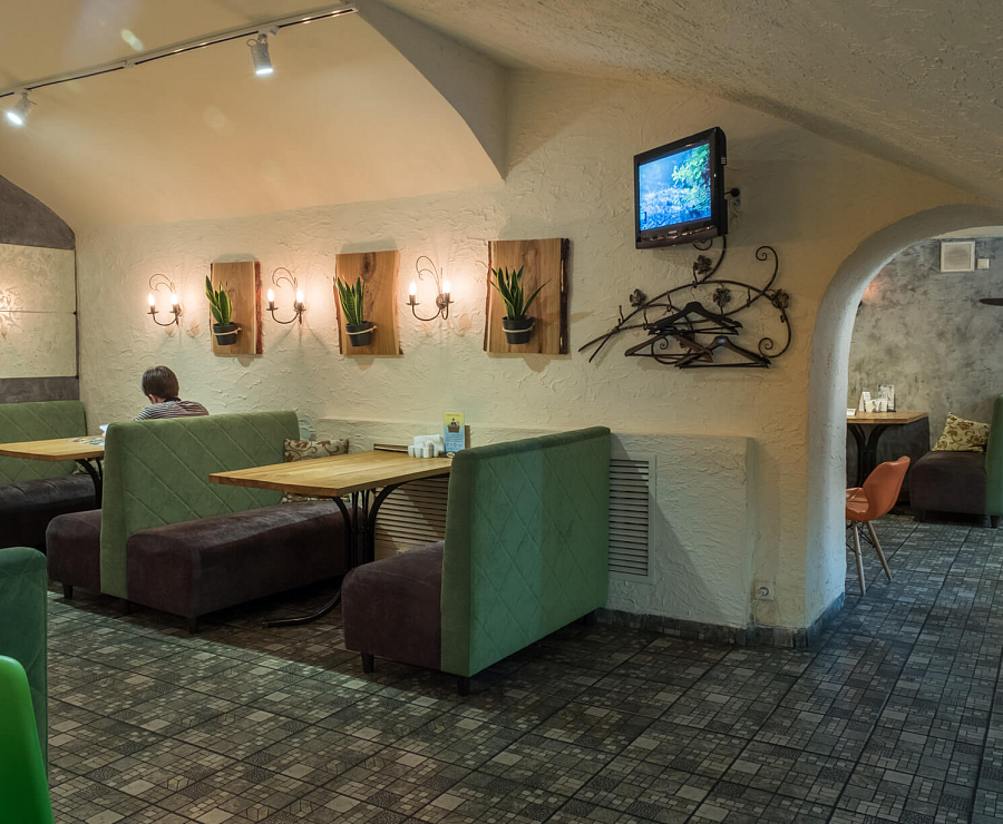 Вегетарианское кафе Авокадо37