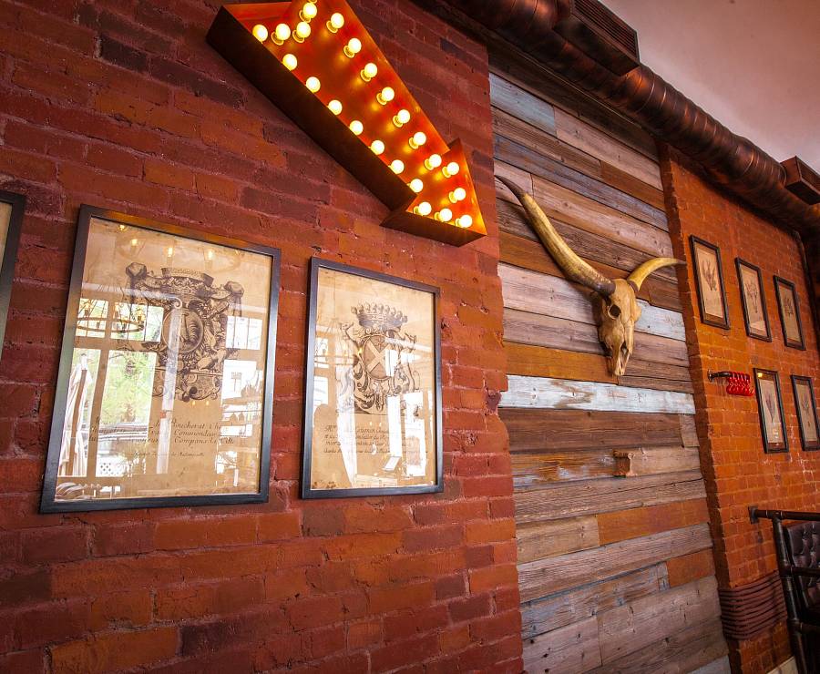 Ресторан Экспромт (ул. Школьная)35