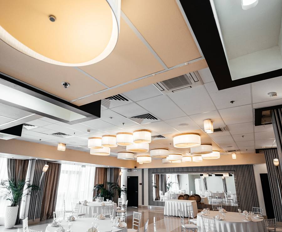 Ресторан Гуси-Лебеди42