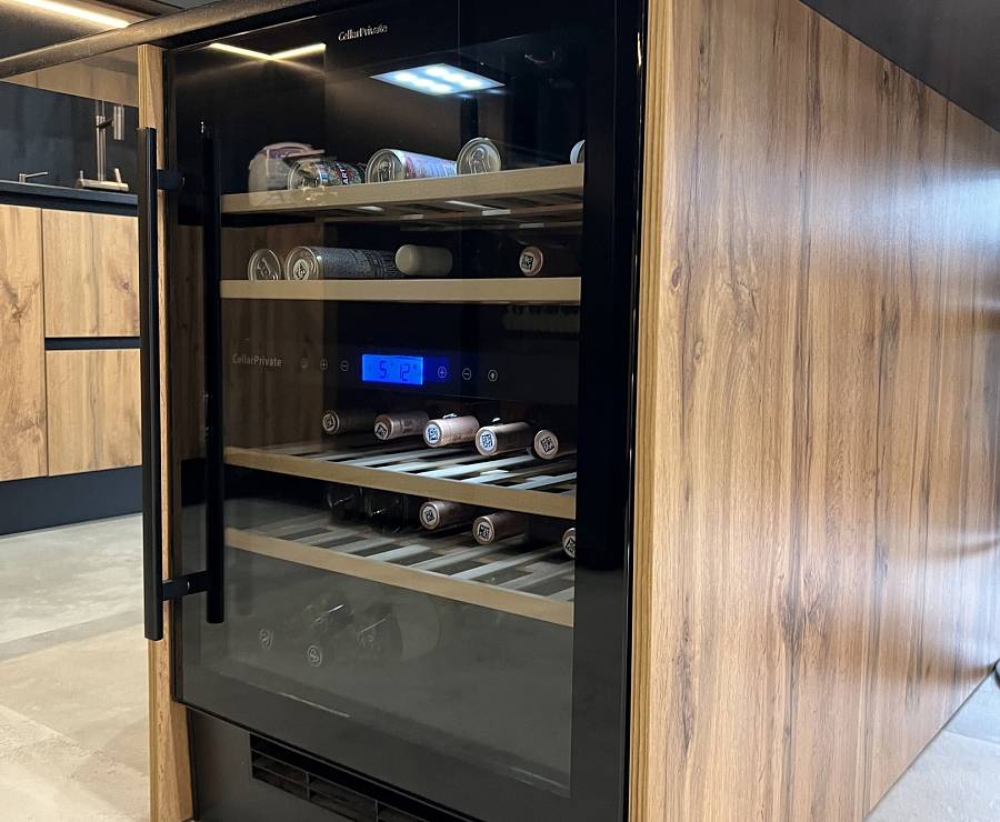 Кухня  ЖК "Ренессанс"3