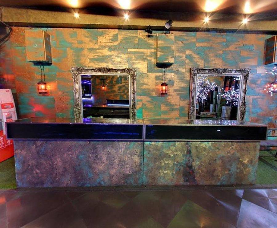 Бар Lookin Rooms (Известия Холл)23