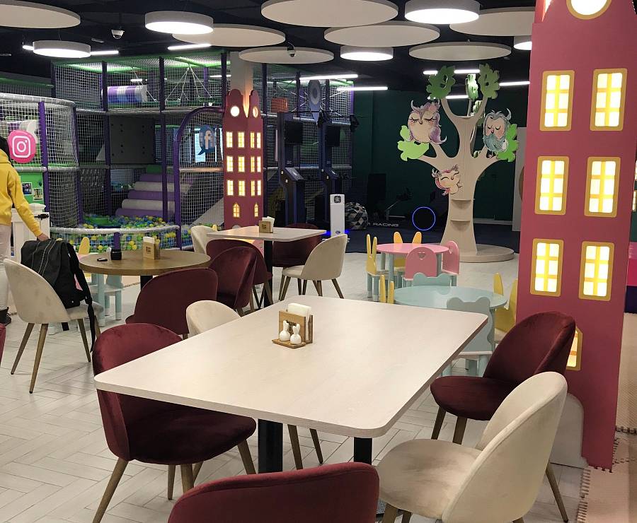 Семейный Ресторан Fun Fam7