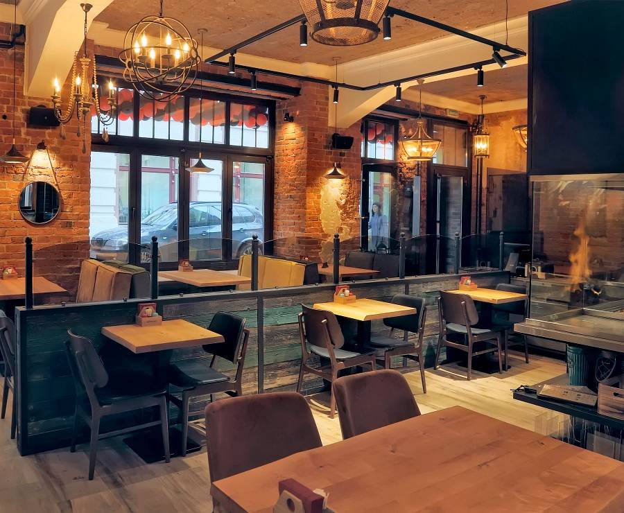 Ресторан Экспромт, Златоустинский переулок3