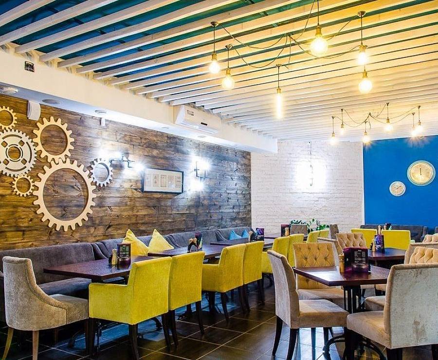 Ресторан До Зари (Магнитогорск)3