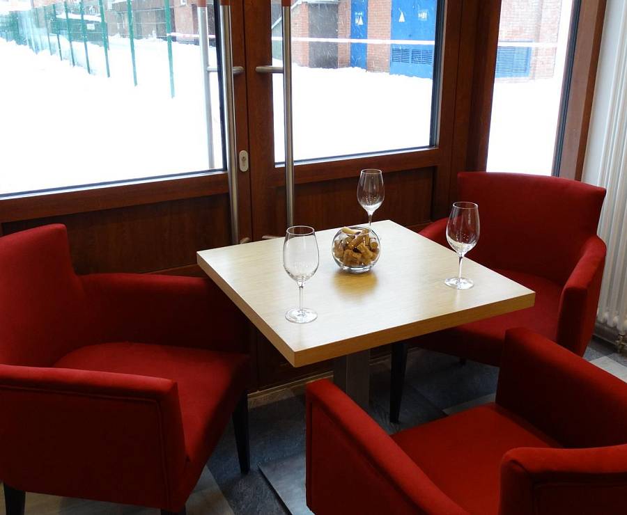 Винный бутик и бар Vinorio9