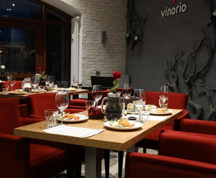Винный бутик и бар Vinorio7
