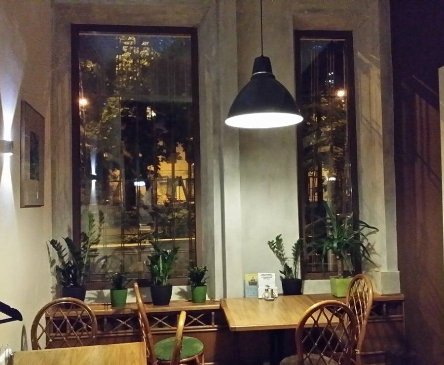 Вегетарианское кафе Авокадо49