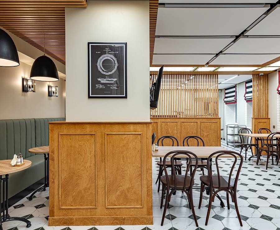 Столовая при отеле4