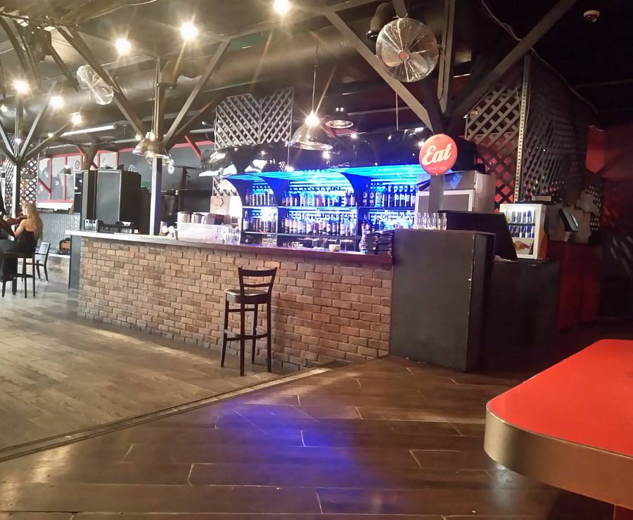 Бар Lookin Rooms (Известия Холл)13