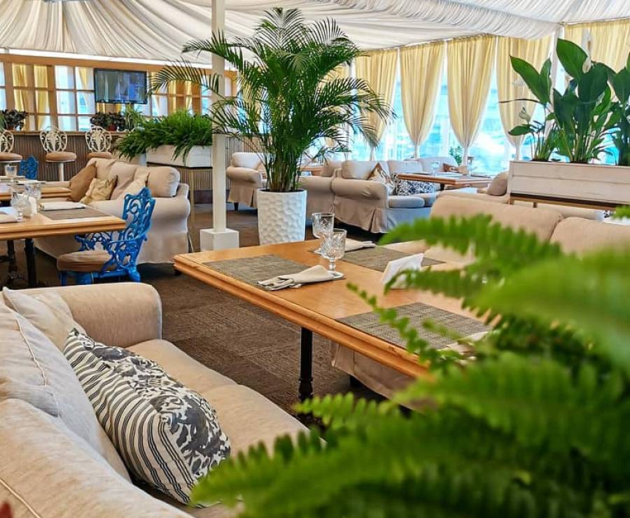 Ресторан Гуси-Лебеди28