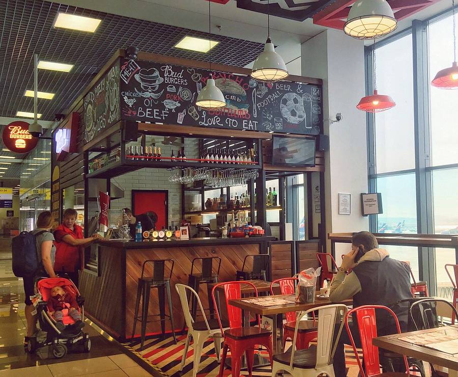 Бар-ресторан BUD Burgers (Шереметьево)4
