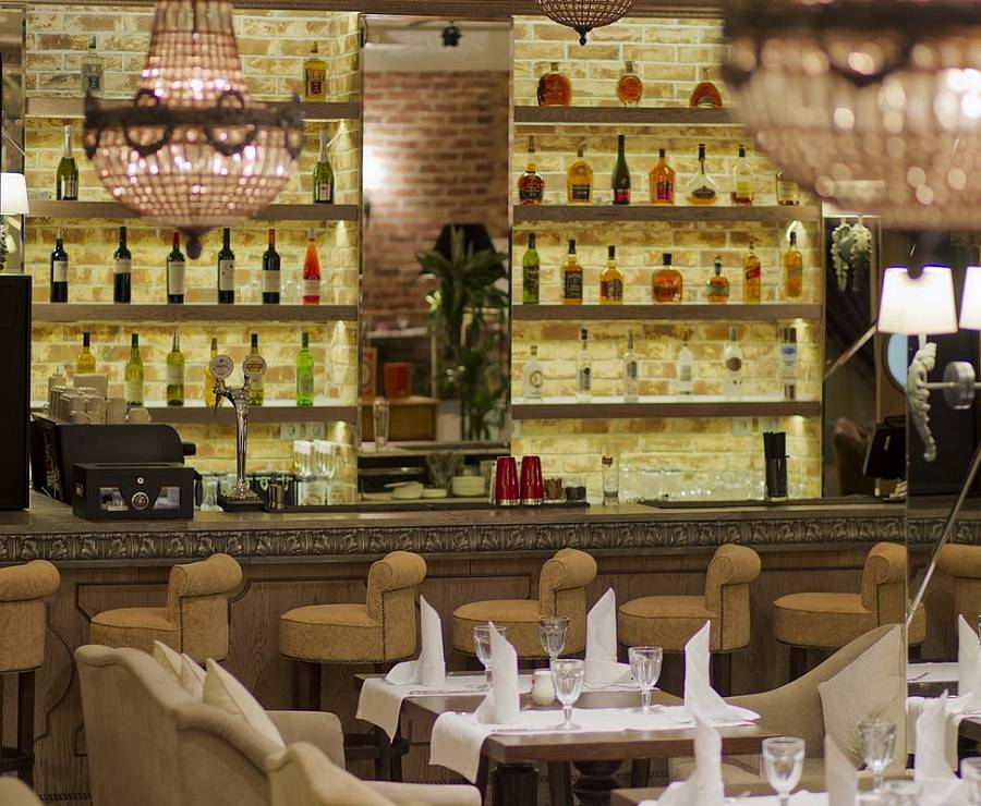 Ресторан Гуси-Лебеди46