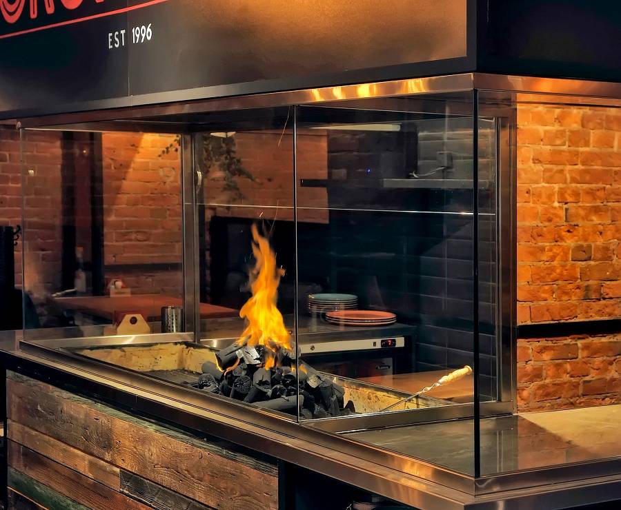 Ресторан Экспромт, Златоустинский переулок32